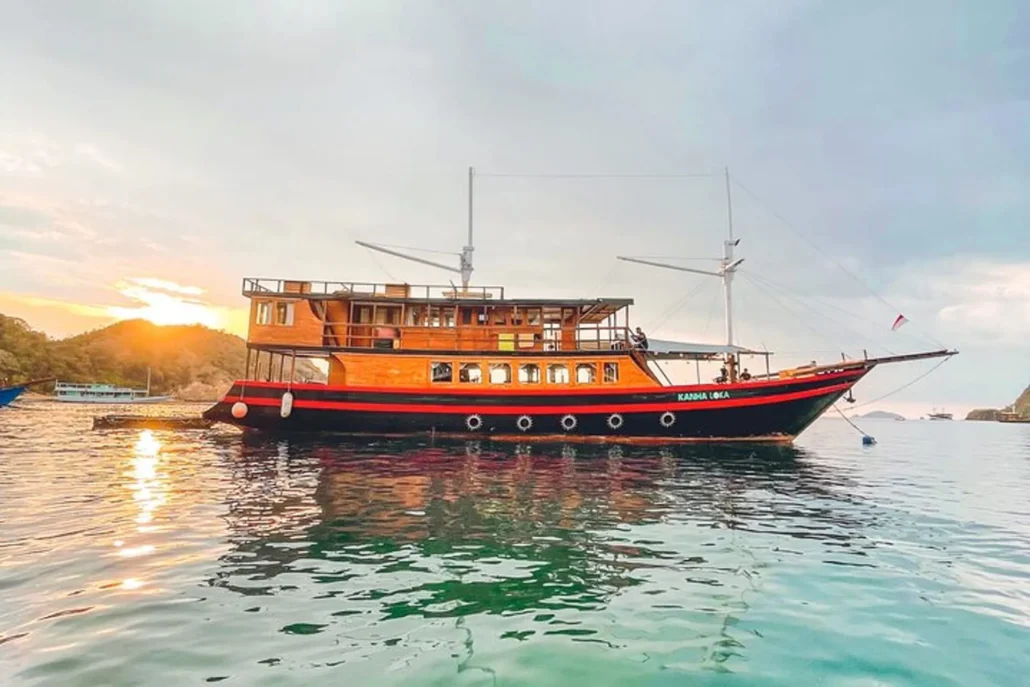 indonesia itinerary 10 days.